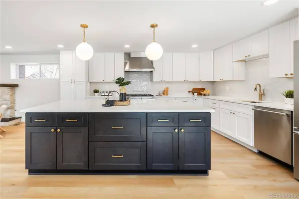 2005 Nelson ST, Lakewood, CO 80215