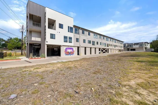 1811 Webberville RD #1209, Austin, TX 78721