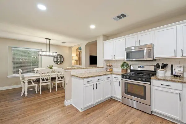 1170 Stone Forest TRL, Round Rock, TX 78681
