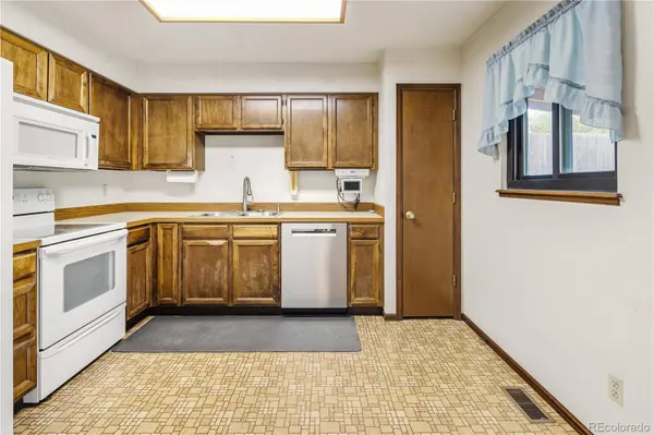 327 Poppy ST, Golden, CO 80401