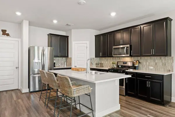 7403 Travertine Spring DR #117, Austin, TX 78744