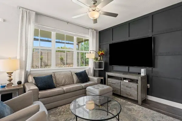 7403 Travertine Spring DR #117, Austin, TX 78744