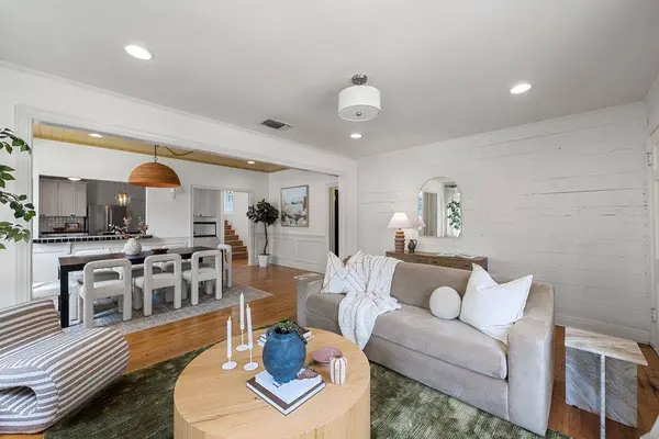 1016 E 43rd ST, Austin, TX 78751
