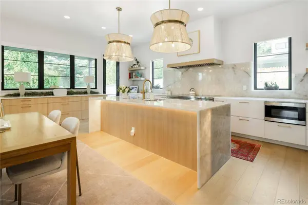 111 S Clermont ST, Denver, CO 80246