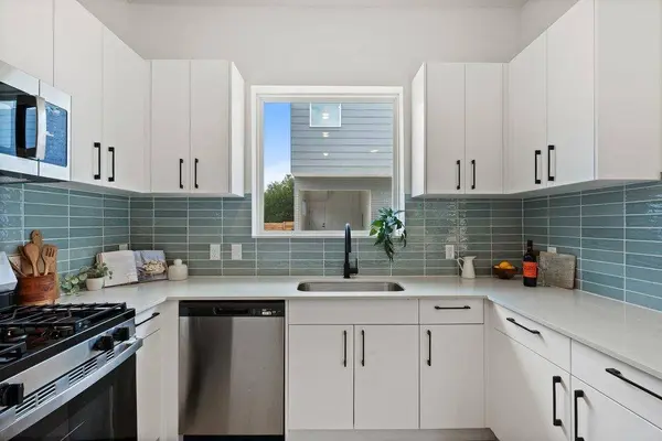 401 N Bluff DR #10101, Austin, TX 78745