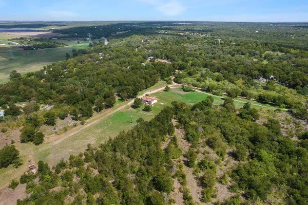 1304-1308 S Webberwood WAY, Elgin, TX 78621