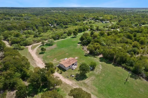 1304-1308 S Webberwood WAY, Elgin, TX 78621