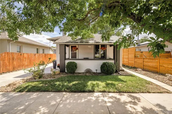 28 E Colorado AVE