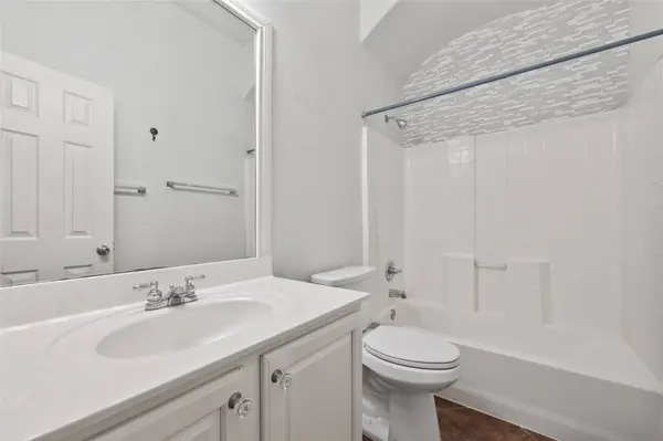 123 Justin Leonard DR, Round Rock, TX 78664