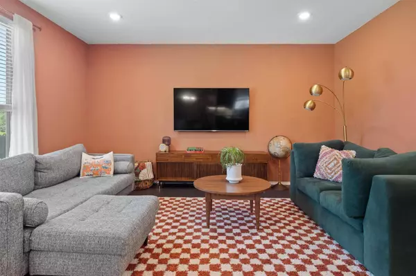 6809 Ellsworth WALK, Austin, TX 78724