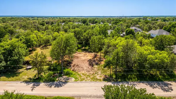 281 Nene LN, Bastrop, TX 78602