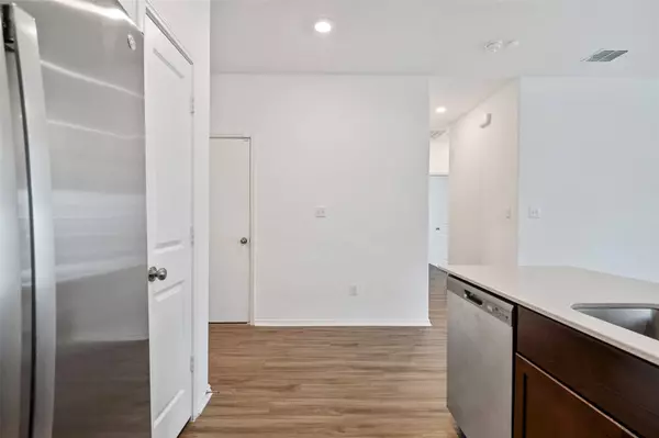 13803 Tordillo DR, Elgin, TX 78621