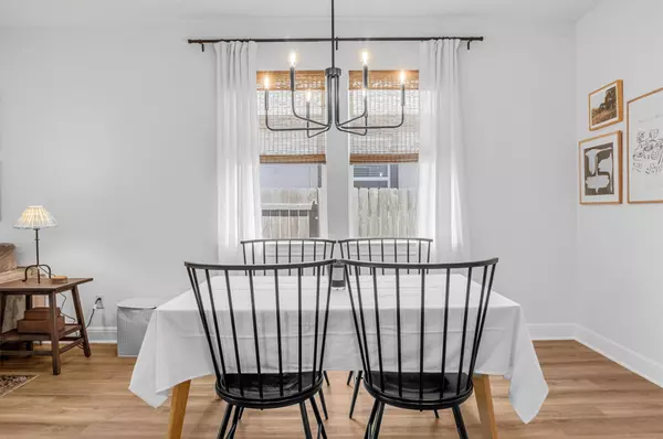 192 Yarbrough DR, Dripping Springs, TX 78620