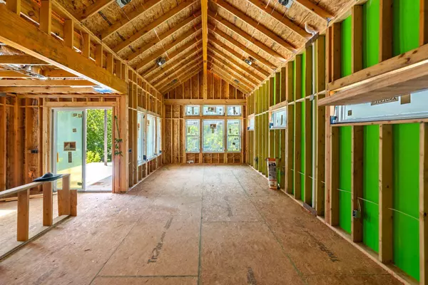 900 S 2nd ST #1, Austin, TX 78704