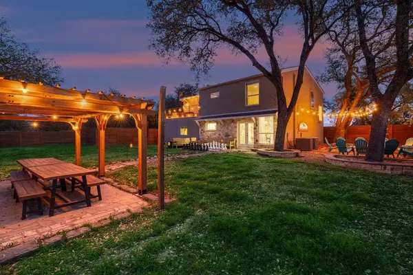 17708 Cherry LN, Lago Vista, TX 78645