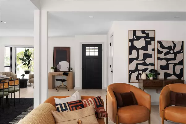 2209 Forest Bend DR, Austin, TX 78704