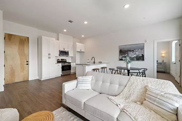 1811 Webberville RD #1209, Austin, TX 78721