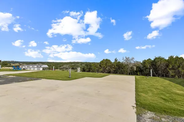 5386 Ranch Road 1376 RD #167, Fredericksburg, TX 78624