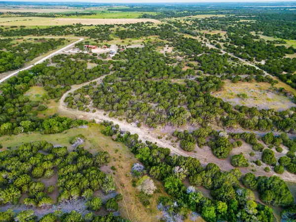 969 J D Bolt, Hamilton, TX 76531