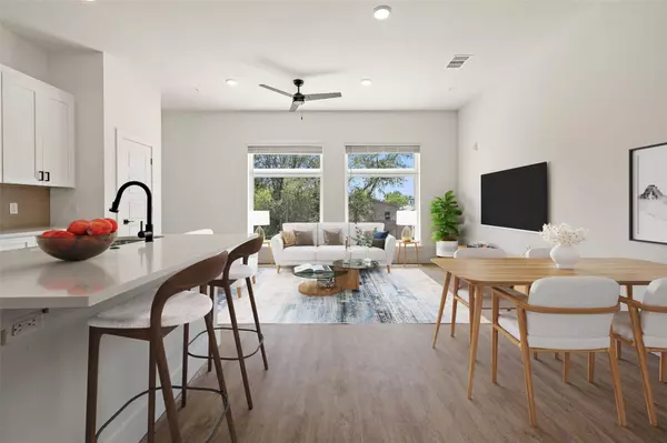 1811 Webberville RD #1305, Austin, TX 78721