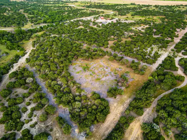 969 J D Bolt, Hamilton, TX 76531