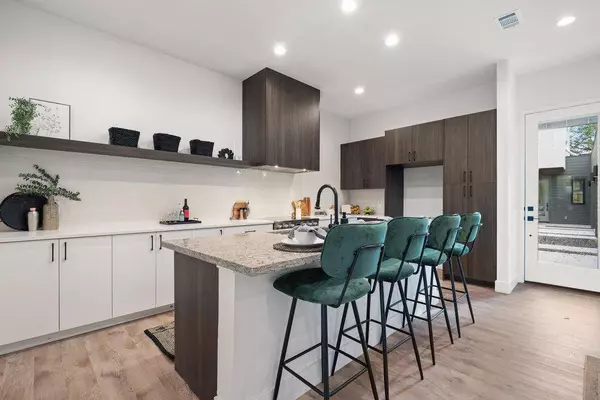 4407 Merle DR #A, Austin, TX 78745