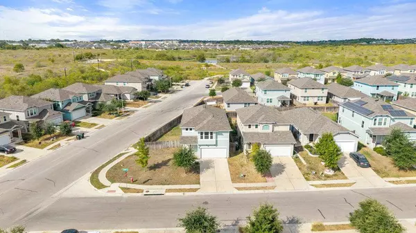 117 Wapiti RD, Buda, TX 78610