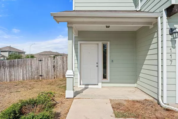 117 Wapiti RD, Buda, TX 78610