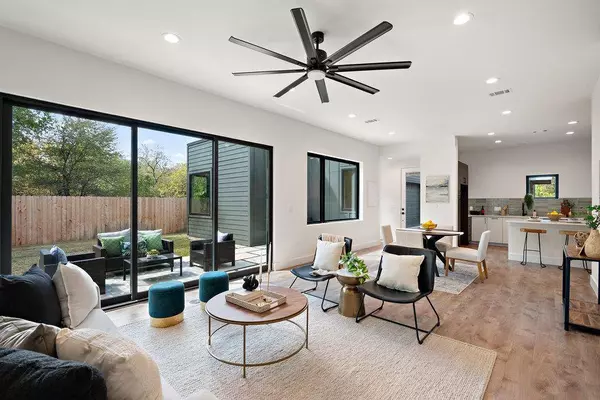 4407 Merle DR #B, Austin, TX 78745