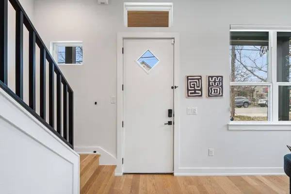 928 E 53rd 1/2 ST #1, Austin, TX 78751