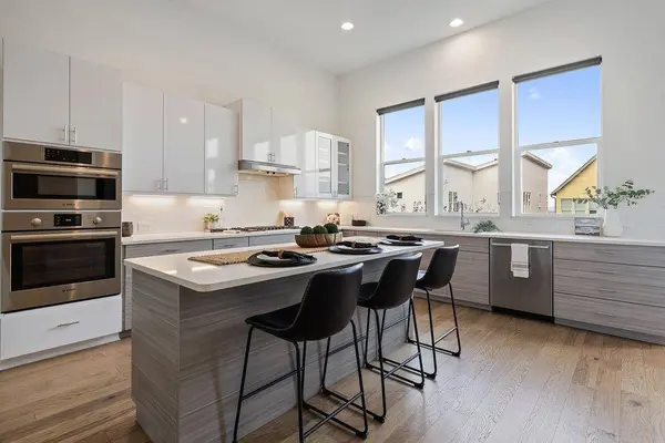 6124 Florencia LN, Austin, TX 78724