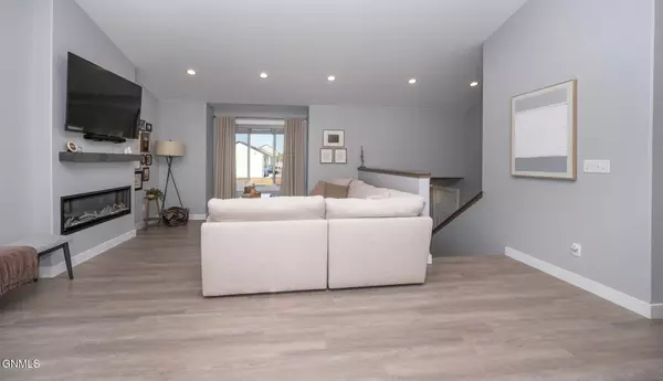 5321 Titanium DR, Bismarck, ND 58503