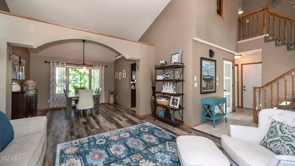 2920 Remuda DR, Bismarck, ND 58503