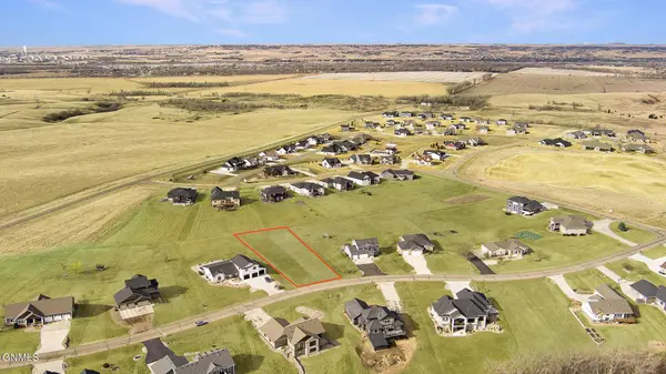 3215 Link DR, Bismarck, ND 58503