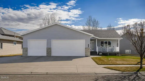 2245 Lacorte LOOP, Bismarck, ND 58503