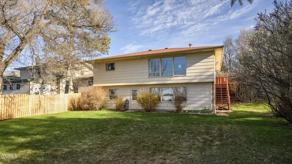 901 W Avenue B, Bismarck, ND 58501