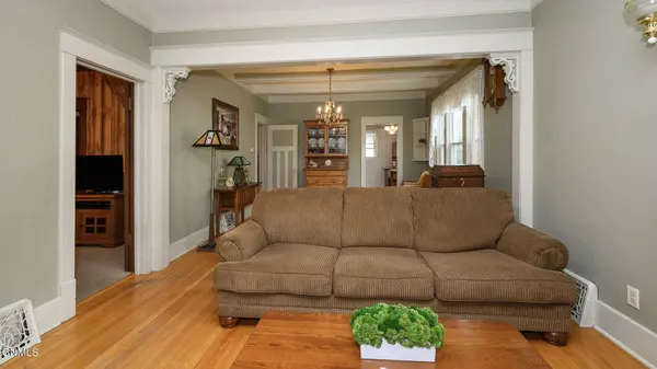 512 W Broadway AVE, Bismarck, ND 58501