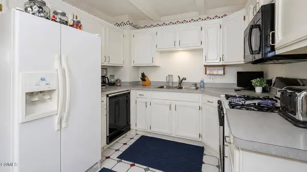 512 W Broadway AVE, Bismarck, ND 58501