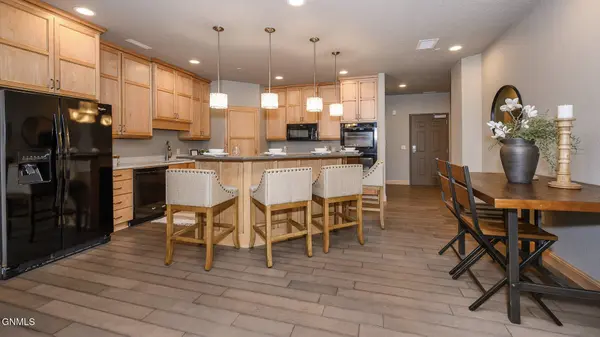 100 W Broadway AVE, Bismarck, ND 58501