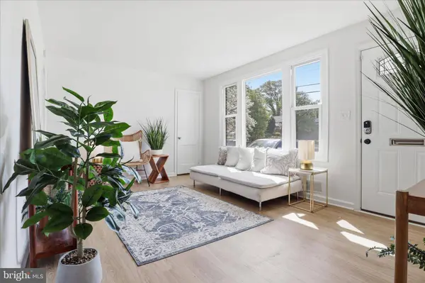 5018 EDGEWOOD RD, College Park, MD 20740