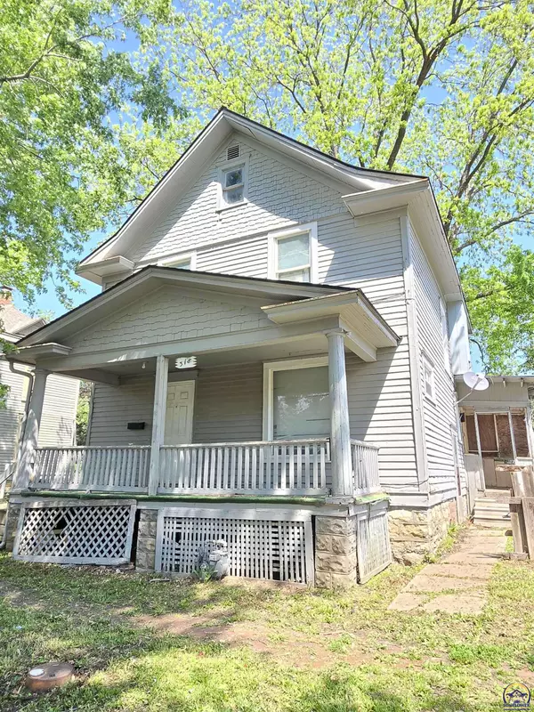 318 SW 14th ST, Topeka, KS 66612