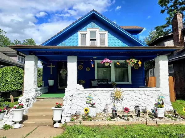 1428 SW Polk ST, Topeka, KS 66612