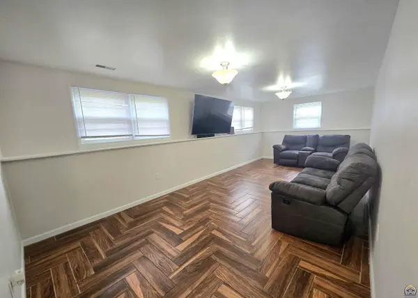 3641 SE Pennsylvania AVE, Topeka, KS 66605