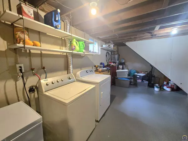 640 SE 35th ST, Topeka, KS 66605