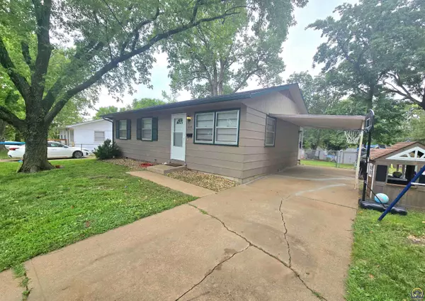 640 SE 35th ST, Topeka, KS 66605