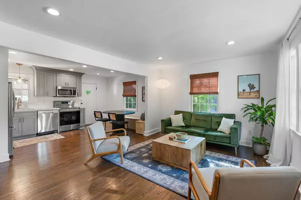 1332 McAlpine Ave, Nashville, TN 37216