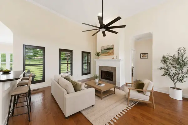 116 Cassandra Dr, Cottontown, TN 37048