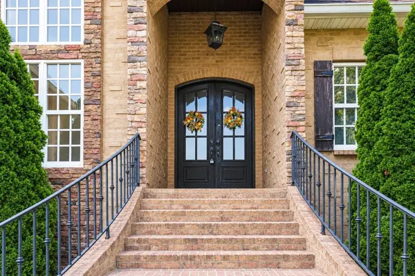 116 Cassandra Dr, Cottontown, TN 37048