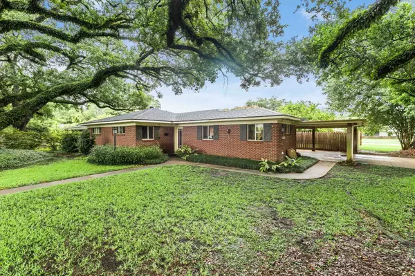 Lafayette, LA 70506-3258,102 White Cir