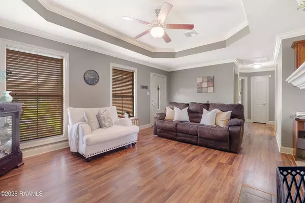 408 Braxton Drive, Youngsville, LA 70592